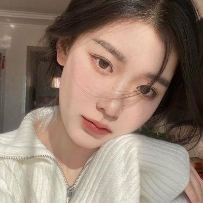 接近无限的白